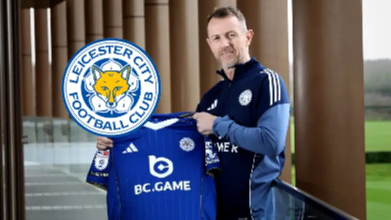 แมนยูเปิดบ้านพ่ายแอสตันวิลล่า 0-1 ในศึกพรีเมียร์ลีก นัดที่ 10