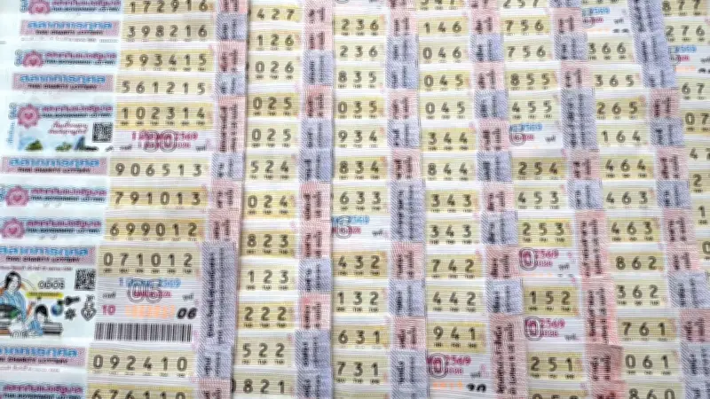 ผบ.ช.พัน.1 ประดับยศให้กำลังพล 10 นาย ปฏิบัติราชการชายแดนปราสาทตาควาย