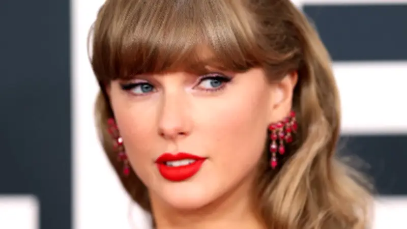 เทย์เลอร์ สวิฟต์ คว้าตำแหน่งศิลปินขายดีที่สุดโลกปี 2025 เป็นครั้งที่ 6 จาก IFPI
