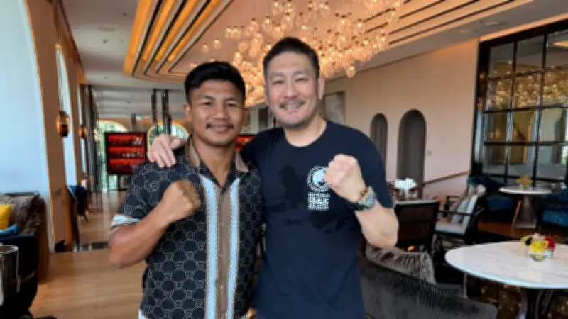 นักมวยไทยวัย 22 ปี คว้าแชมป์โลก WBC รุ่นซูเปอร์ฟลายเวท หลังชนะน็อกยก 7