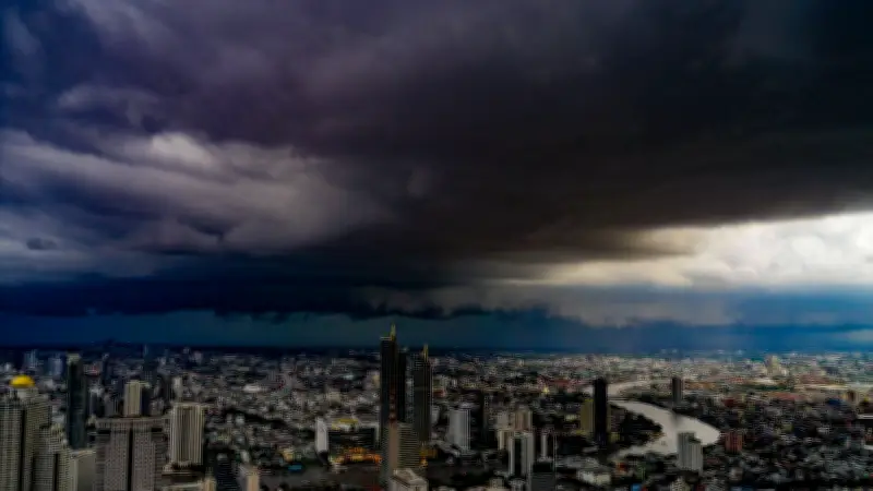 กรมอุตุนิยมวิทยาเตือนไทยตอนบนรับมือพายุฤดูร้อน ฝนฟ้าคะนอง 23-25 ก.พ. นี้