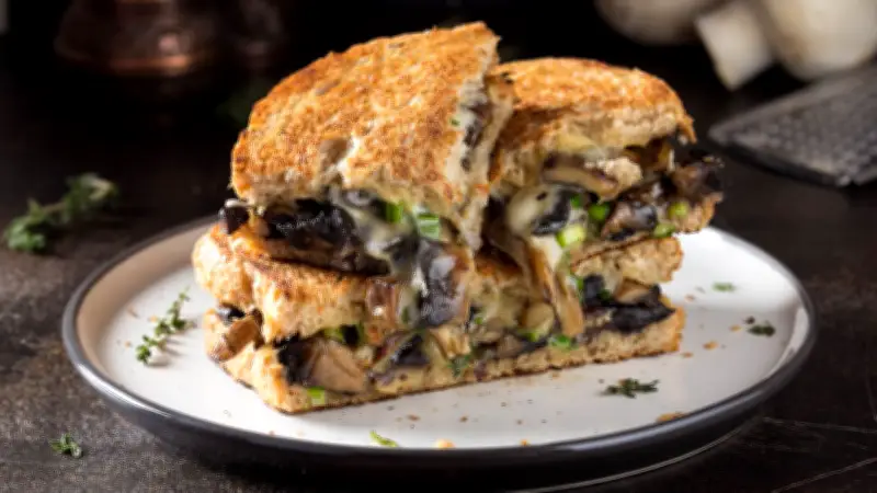 5 เทรนด์อาหารปี 2026 จาก GrabFood: มัทฉะ-พิสตาชิโอ-เผือก ครองตลาด พร้อมโอกาสฮาลาล