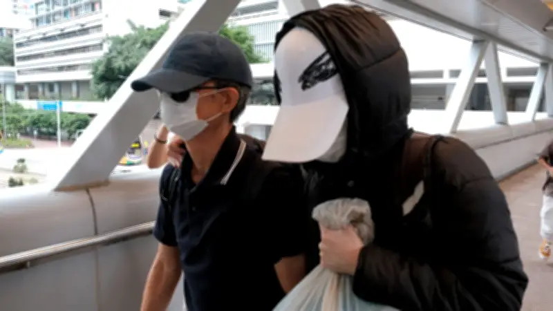 ศาลฮ่องกงตัดสินจำคุกบิดานักเคลื่อนไหว 8 เดือน ภายใต้กฎหมายความมั่นคงมาตรา 23