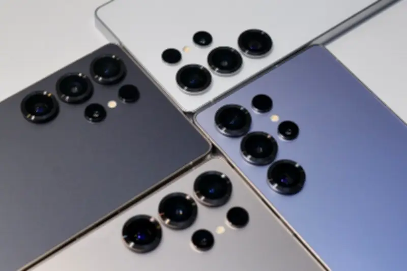 ซัมซุงถูกวิจารณ์หนัก ใช้ AI สร้างวิดีโอโปรโมตกล้อง Galaxy S26 Ultra แทนภาพจริง