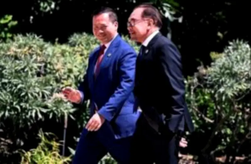 สหรัฐฯ เตรียมปรับปรุงกฎหมายการค้าเพื่อรับมือกับความท้าทายทางเศรษฐกิจจากจีน