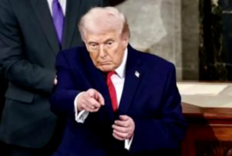 สหรัฐฯ ประกาศมาตรการคว่ำบาตรใหม่ เป้าหมายรัสเซียและจีน หลังพบการสนับสนุนสงครามยูเครน