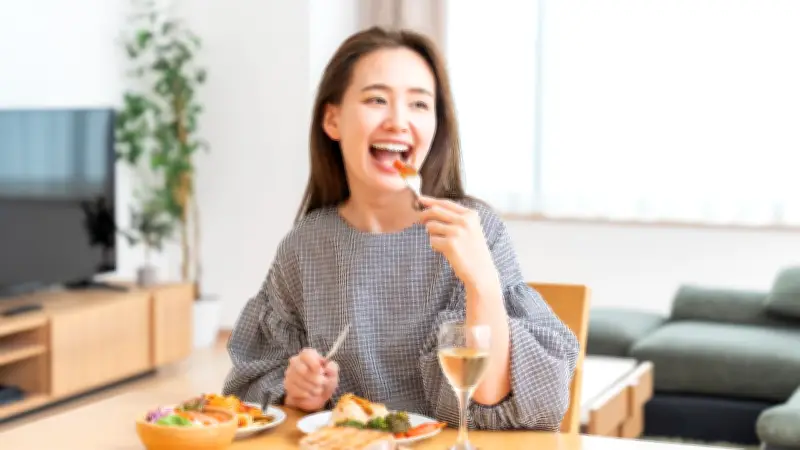 รู้จัก Intuitive Eating กินตามใจปากแต่สุขภาพดี ศาสตร์การฟังเสียงร่างกายที่ยั่งยืน