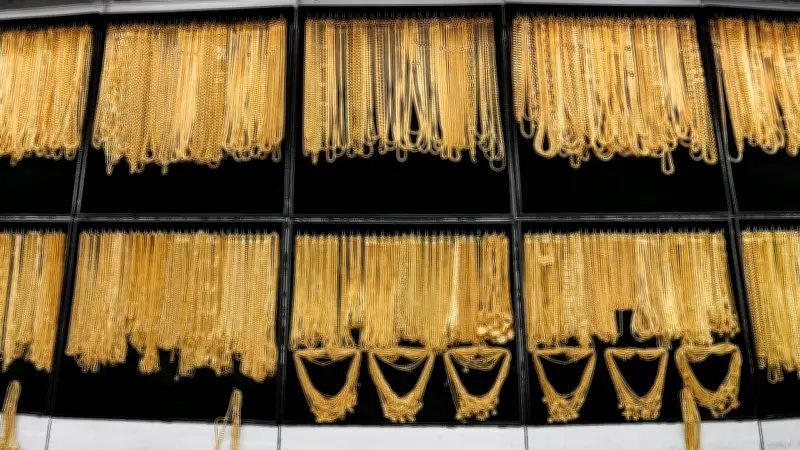 ราคาทองวันนี้ 10 มี.ค. 69 ผันผวนหนัก 16 ครั้ง ทองแท่งขายออก 77,600 บาท