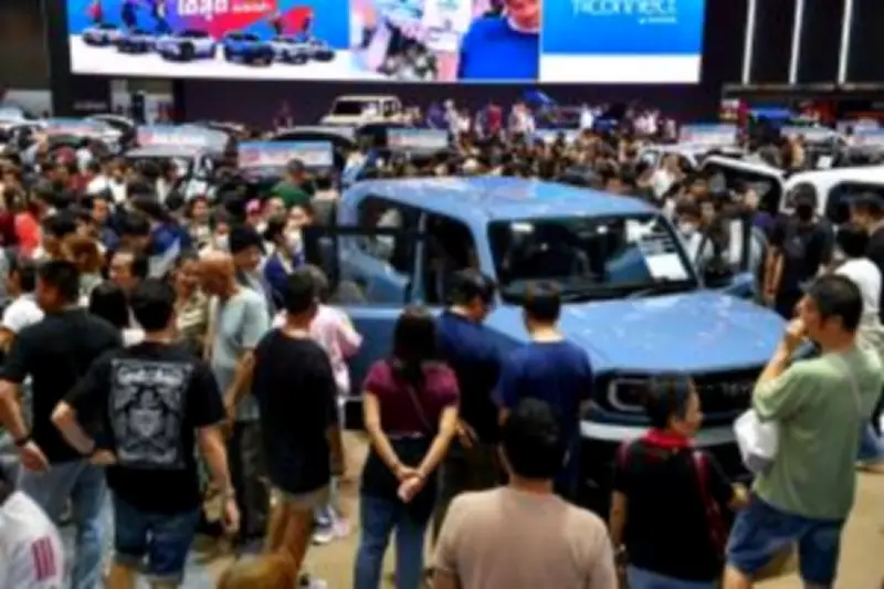 รัฐบาลเร่งผลักดันรถยนต์ไฟฟ้าในไทย ตั้งเป้าผลิต 1.25 ล้านคันภายในปี 2578