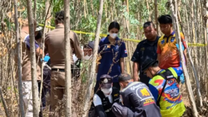 โหดเหี้ยม! หนุ่ม 19 ถูกแทงกว่า 30 แผล ฝังศพอำพรางกลางป่ายูคาลิปตัส จ.ศรีสะเกษ