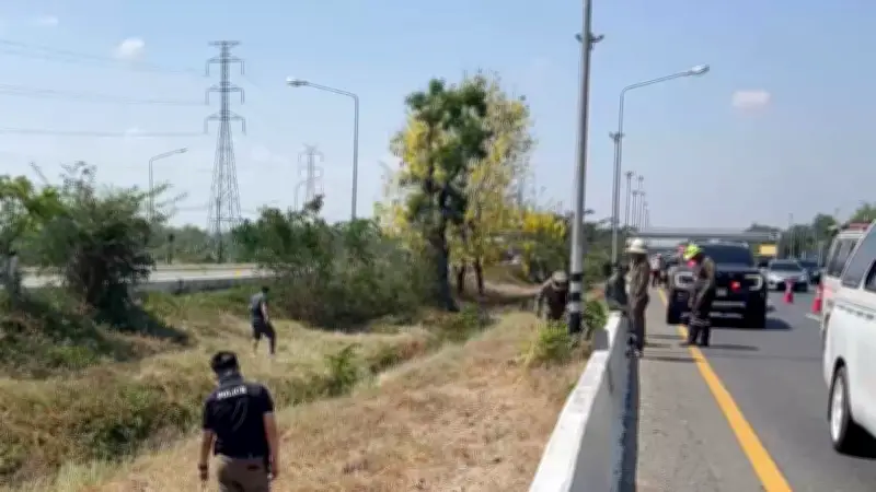 สะพรึง! พบศพวัยรุ่น 2 รายเกาะกลางถนนสายเอเชีย เสียชีวิตไม่ต่ำกว่า 2 วัน