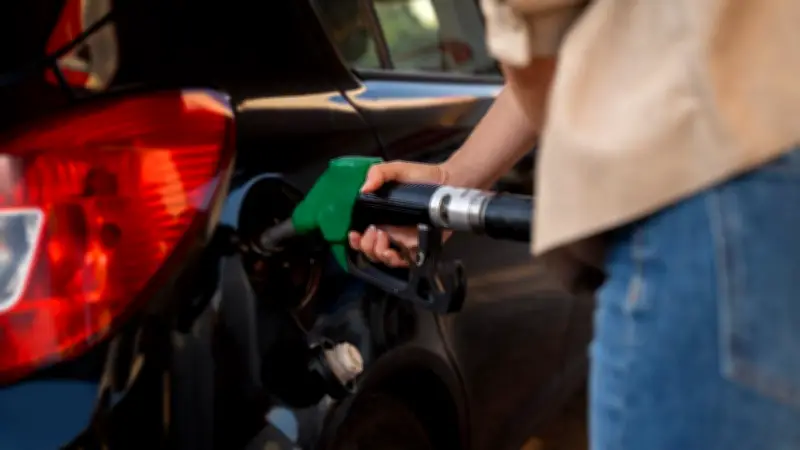 อัปเดตราคาน้ำมันพรุ่งนี้ 27 มี.ค. 2569 เช็กราคาล่าสุดจากทุกปั๊มใหญ่