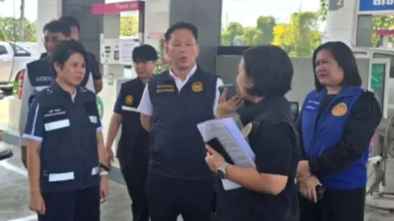 บุกตรวจปั๊มสิงห์บุรี ขายดีเซลลิตรละ 41 บาท พบต้นทุนสูง 40.50 บาท สั่งขยายผลต้นทาง