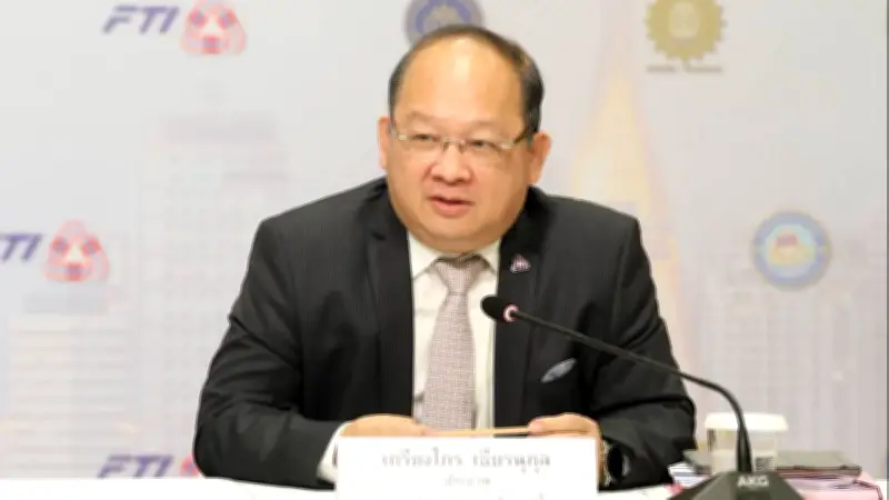 น้ำมันดีเซลพุ่ง 6 บาท ส.อ.ท.เตือนต้นทุนขนส่ง-ผลิตพุ่ง 20-25% ค่าไฟฟ้าอาจระเบิด