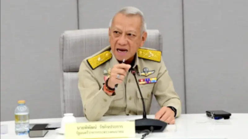 “พิพัฒน์” ชี้แจงดีเซลพุ่ง 6 บาท เตือนอาจแตะ 50 บาท หากสงครามไม่จบ