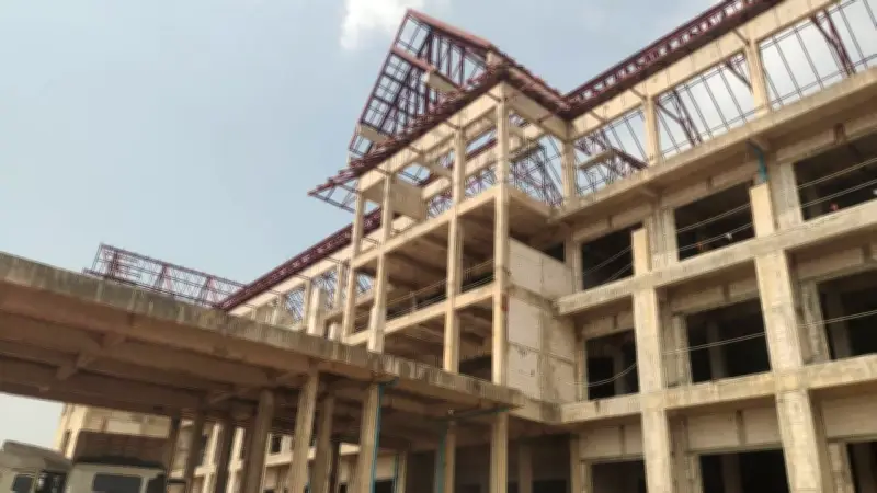 ศูนย์ราชการแพร่ 657 ล้าน ผู้รับเหมาจีนทิ้งงาน งานคืบหน้าแค่ 25%