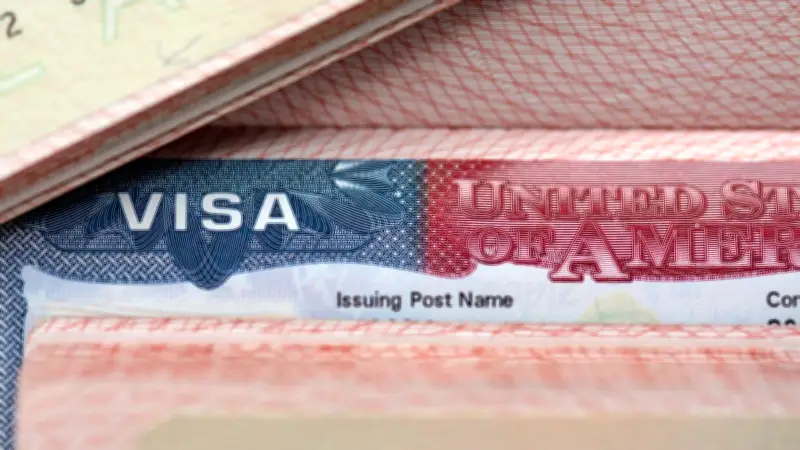 เด๋อ ดอกสะเดา ร้องไห้ตื้นตันในวันเกิดอายุ 75 ปี หลังป่วยหนักจากโรคหลอดเลือดสมอง