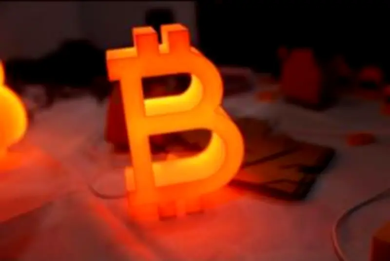 ตลาดหุ้นไทยปิดบวก 7.92 จุด หลังนักลงทุนต่างชาติกลับมาซื้อสุทธิ 1,800 ล้านบาท