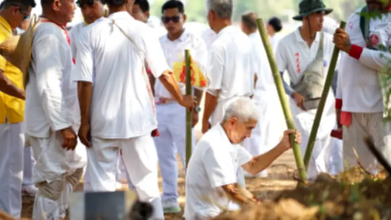 ฮือฮา! คอหวยแห่จดเลขเด็ดจากพิธีเปิดป่าช้าเก็บศพไร้ญาติ 800 ศพ งวด 1 เม.ย. 69