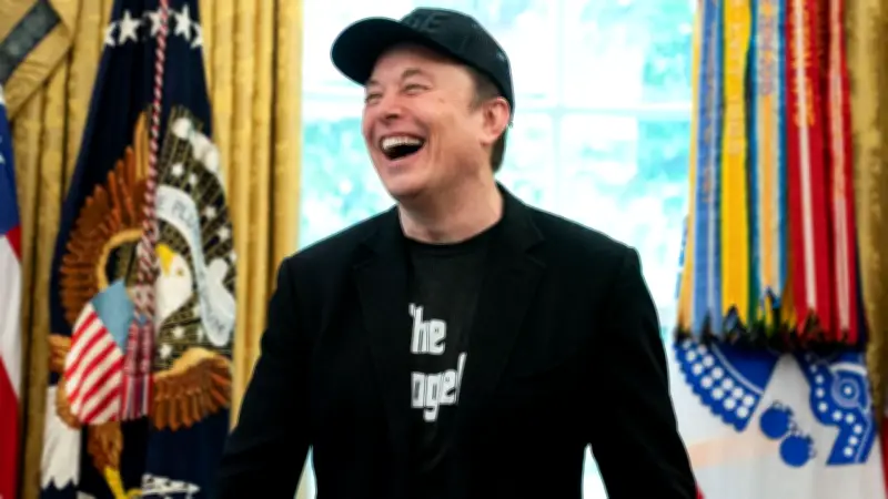 ฟอร์บส์เผย 'อีลอน มัสก์' รวยสุดในประวัติศาสตร์ ทรัพย์สินพุ่ง 8.39 แสนล้านดอลลาร์