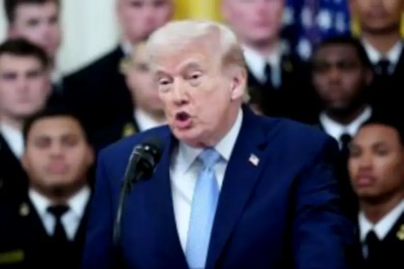 สหรัฐฯ เตรียมคว่ำบาตรธนาคารจีน หลังพบความเชื่อมโยงกับรัสเซีย