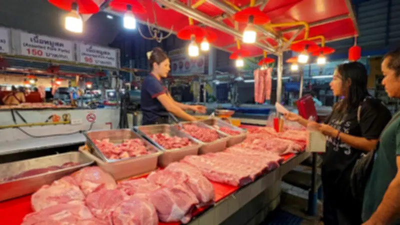 ชาวบ้านสะท้อนวิกฤตค่าครองชีพ หมู-ไก่-ไข่ ราคาพุ่งสูง สวนทางมาตรการตรึงราคาของรัฐ