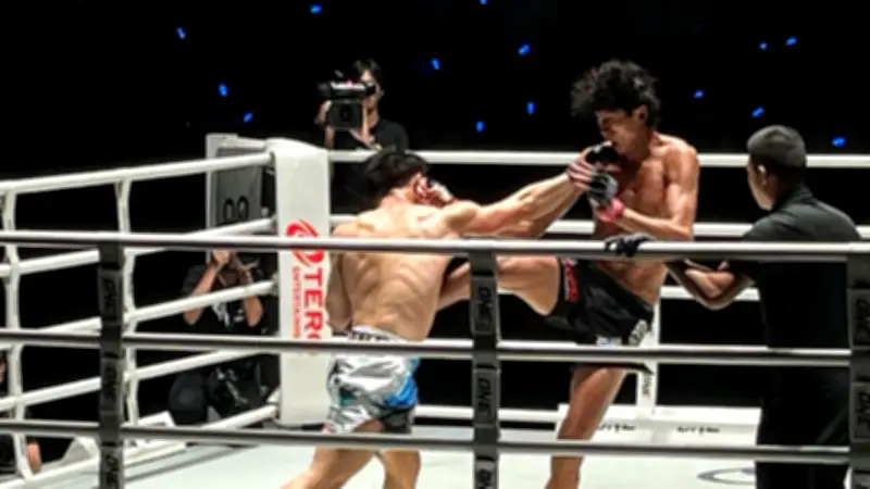 นักสู้ MMA วัย 22 ปี คว้าแชมป์โลกในศึกใหญ่ที่กรุงเทพฯ