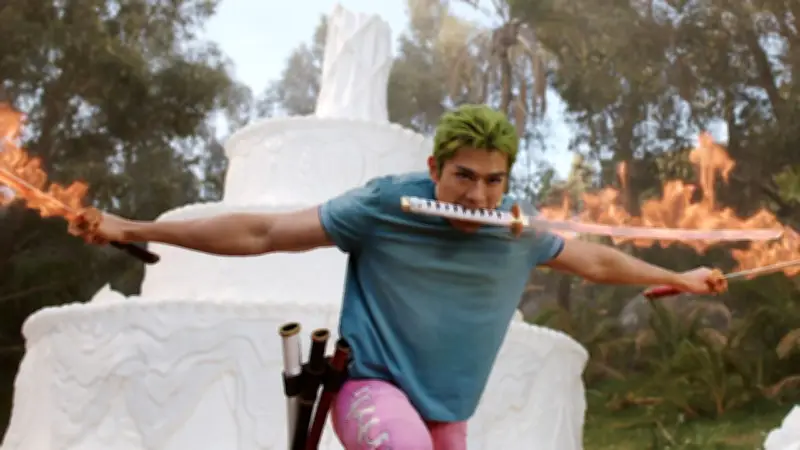 เปิดประวัติ 'แมคเคนยู' นักแสดงผู้รับบท 'โซโร' ใน One Piece ซีซั่น 2 แห่ง Netflix