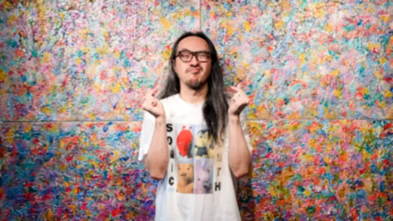 สำรวจจิตใต้สำนึกผ่าน 'ผีเสื้อ' ในนิทรรศการเดี่ยวครั้งสำคัญของ 'สอง Paradox'