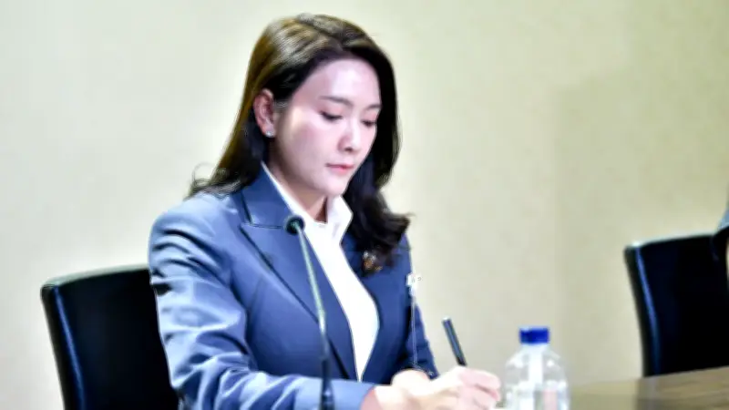 บสย. ปล่อยมาตรการช่วยเหลือ SMEs ท่องเที่ยว-นำเข้า-ส่งออก พักชำระค่าธรรมเนียม-ค่างวด 3 เดือน