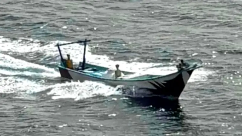 อิหร่านพัฒนายานผิวน้ำไร้คนขับ (USV) อาวุธใหม่ในช่องแคบฮอร์มุซ