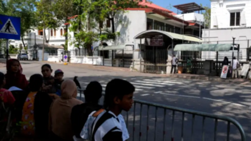 ศรีลังกาปราบแก๊งคอลเซ็นเตอร์จีน จับกุมชาวต่างชาติ 152 คน ยึดอุปกรณ์ไอทีจำนวนมาก