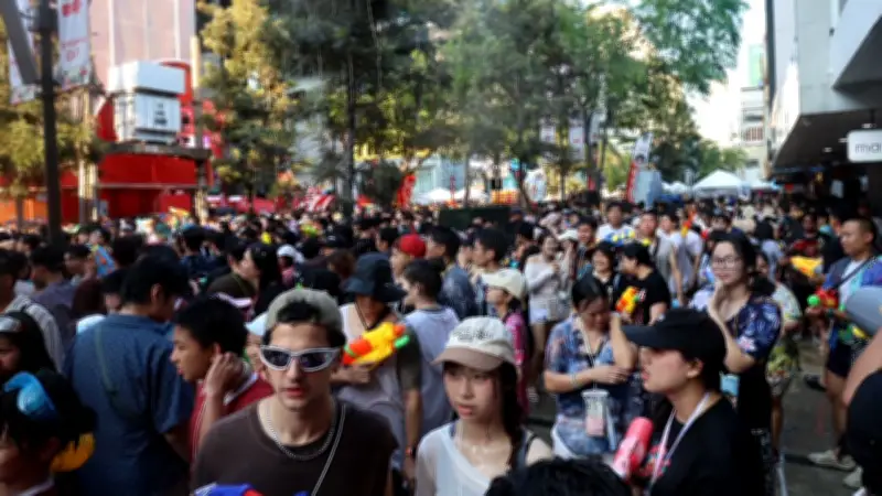 ปิดจบสงกรานต์ 2569 เที่ยวทะลัก 4.9 ล้านคน สยามสแควร์ครองแชมป์ สถิติตาย 20 เจ็บ 2,554 ราย