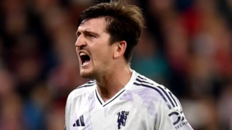 แมนฯ ยูไนเต็ดพลิกชนะลิเวอร์พูล 4-3 หลังตามหลัง 2 ประตู ในเกมประวัติศาสตร์