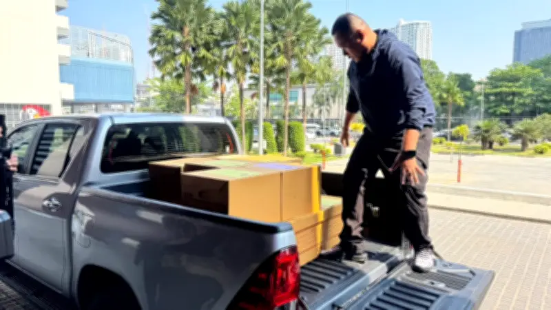 ตำรวจขนสำนวน 45 แฟ้ม ส่งอัยการ ฟัน 'บิ๊กโจ๊ก' พร้อมพวก คดีสินบนทองคำ 246 บาท