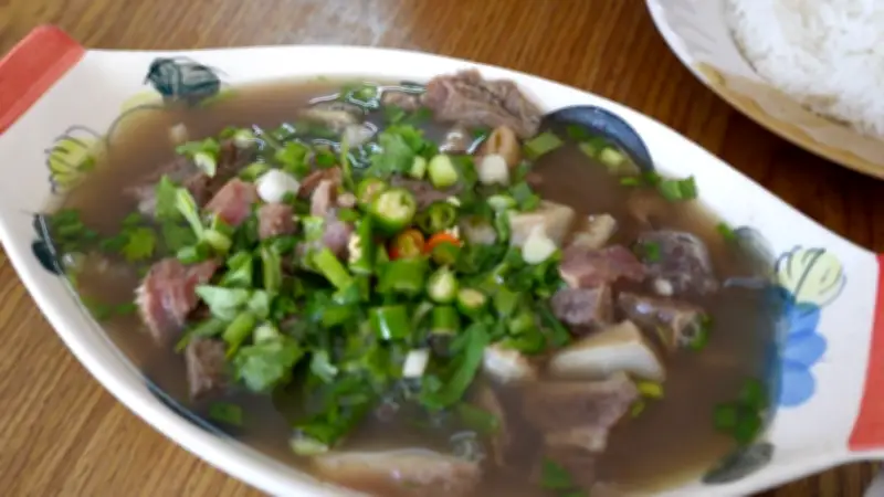 ตำนานต้มพุงวัวตลาดเพียรเจ้าเก่า ของดีเมืองพัทลุง สืบทอดความอร่อยกว่า 50 ปี