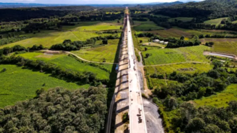 รถไฟทางคู่สายเหนือ 'เด่นชัย-เชียงราย-เชียงของ' คืบหน้า 59% เร่งเจาะอุโมงค์ยาวที่สุดในไทย