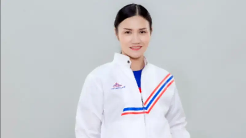 พรรครวมไทยสร้างชาติเตือนเศรษฐกิจไทยเสี่ยง 'ทศวรรษที่สูญหาย' หากไม่เร่งปฏิรูปโครงสร้าง