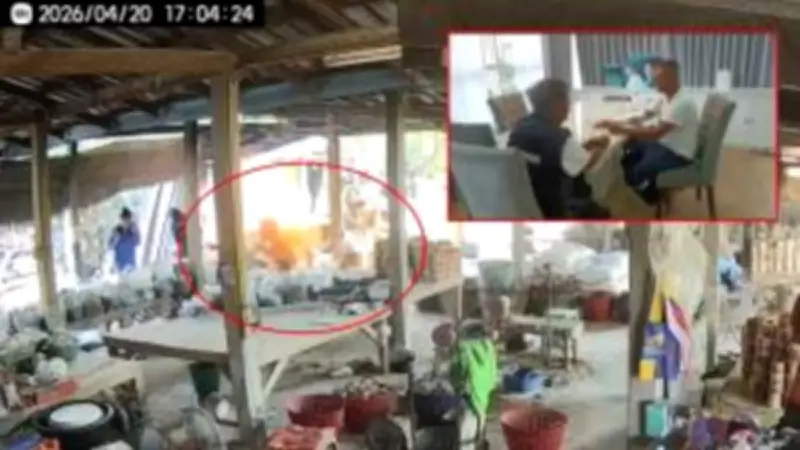 สาวใหญ่ขับเก๋งแหกโค้งชนท้ายกระบะดับสลดคาที่