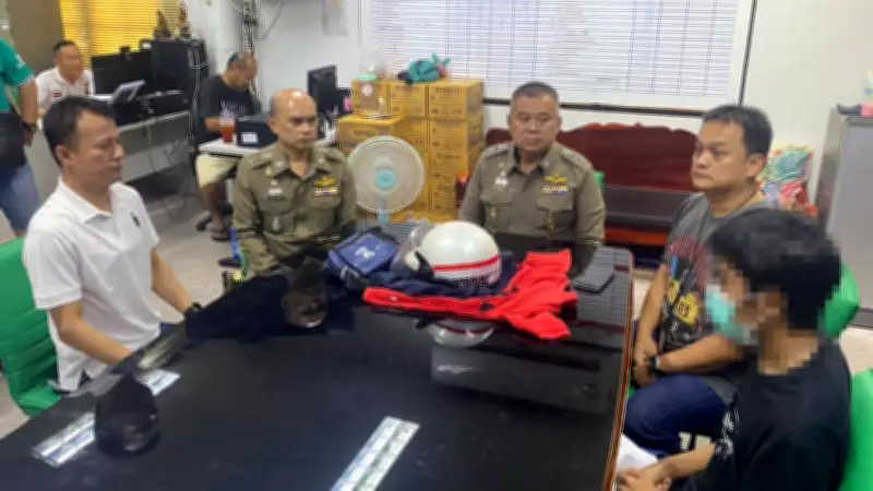 นร.สาวผวาโดดจยย.หนีไรเดอร์เถื่อน ตำรวจตามจับได้ รับดื่มน้ำท่อม-ดูดกัญชา