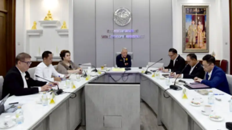 "พิพัฒน์" ผนึก "การบินไทย" ปลดล็อกขนส่งสัตว์สวยงาม-สมุนไพร