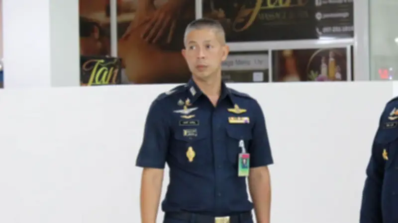โปรดเกล้าฯ รับโอน "ธนพงศ์ พลกนิษฐ" เป็นนายทหารปฏิบัติการพิเศษ พระราชทานยศ พล.อ.ต.