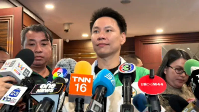 กล้าธรรมจัดทัพใหญ่ ‘ผู้กองธรรมนัส’ นั่งหัวหน้าพรรค ‘ไผ่ ลิกค์-นฤมล’ คุมทีมบริหาร