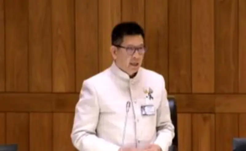 ส.ส.พรรคเพื่อไทยลาออก เปิดทางให้ 'ธนาธร' ลงสมัคร ส.ส.ซ่อม เชียงใหม่