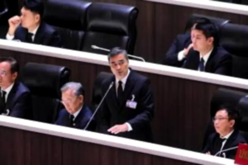 ส.ส. ฝ่ายค้านชี้ 'บิ๊กตู่' ใช้คำพูดไม่เหมาะสม หลังนายกฯ ตอบกระทู้ในสภา