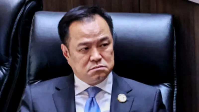 “อนุทิน” รับมือวิกฤติการเมืองมัวนํ้ามัน ฝ่าสงครามความหวังอยู่ที่ “มืองาน”