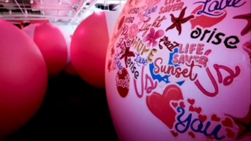 เซ็นทรัลชิดลม จับมือศิลปินระดับโลก Joel Mesler เปิดนิทรรศการศิลปะสุดอิมเมอร์ซีฟใจกลางกรุง