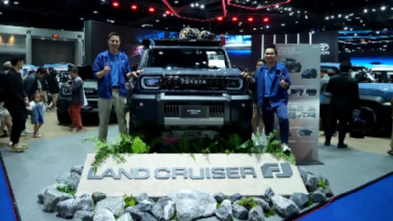 แฟนคลับ Toyota Land Cruiser FJ จองถล่มทลาย 800 คัน แม้ยังไม่เห็นรถจริง
