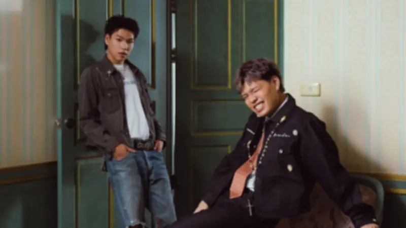 ZENTYARB ส่งซิงเกิลใหม่ 'ประตู' feat. KAKAGOESBACKHOME เพลงรักที่เริ่มต้นด้วยการเคาะประตู