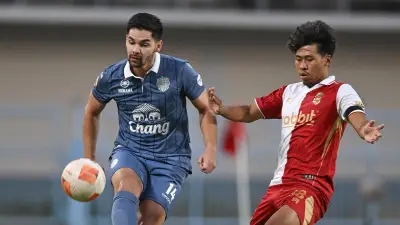 บอลไทยลีกสุดเดือด! ทีมใหญ่ฟอร์มแรงแซงขึ้นจ่าฝูง